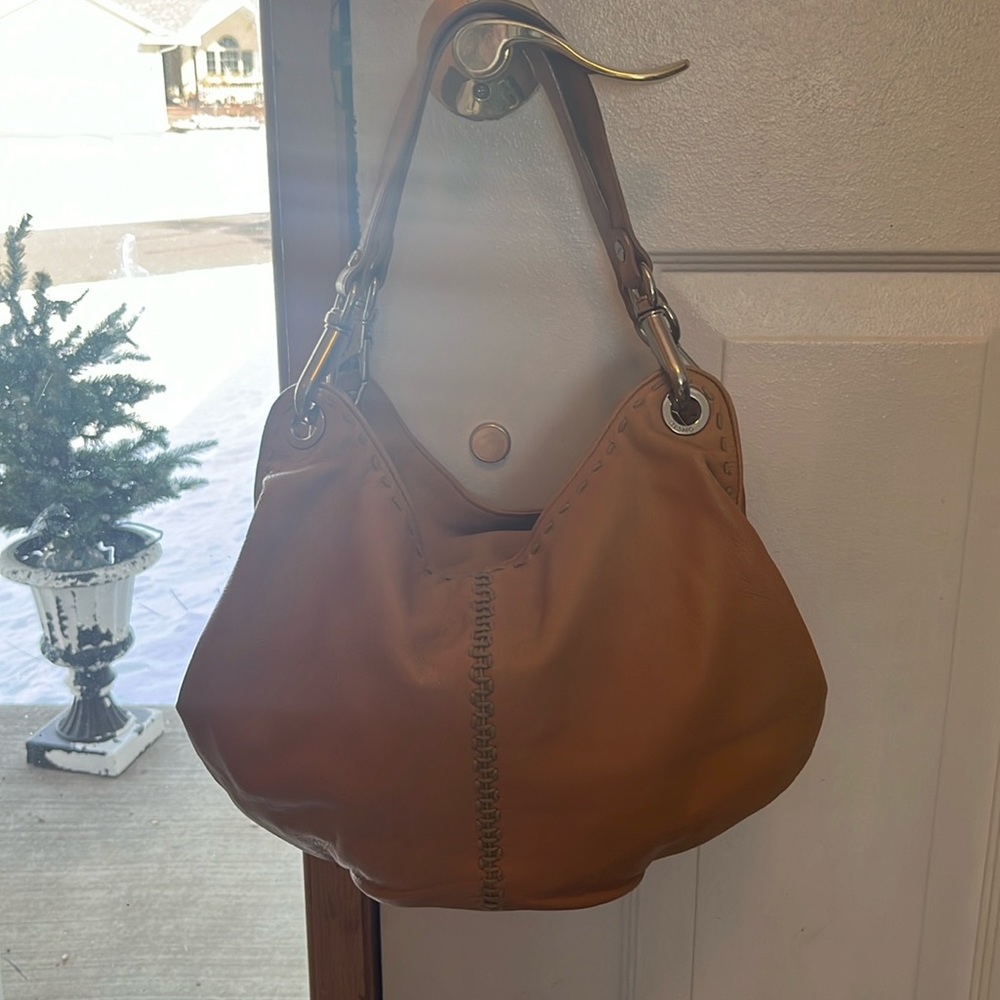 Desmo caramel color made in Italy leather handbag.